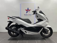 ホンダ　ＰＣＸ　ＪＦ５６　ＬＥＤヘッドライト　フロントディスクブレーキ　Ｅｓｐエンジン　ハザード付き　ガソリン残量メーター付き