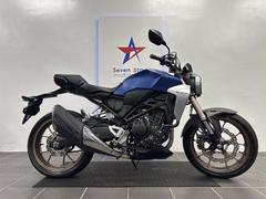 ホンダ　ＣＢ２５０Ｒ　ＬＥＤヘッドライト　前後ディスクブレーキ　ＡＢＳ装備　ガソリン残量メーター付き　デジタルメーター