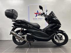 ホンダ　ＰＣＸ　ＪＦ２８モデル　デイトナ製リアサス　インジェクション搭載　ガソリン残量メーター付き　リアＢＯＸ付き
