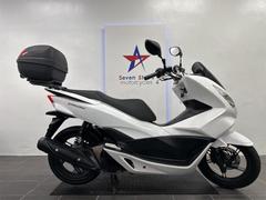ホンダ　ＰＣＸ　ＪＦ５６　盗難防止警報アラーム装備　フロントディスクブレーキ　ガソリン残量メーター付き　ＬＥＤヘッドライト　リアＢＯＸ付き