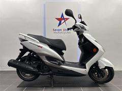 ヤマハ　シグナスＸ　ＳＲ　ガソリン残量メーター付き　フロントディスクブレーキ　キックスタート付き　赤ステッチシート