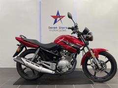 ヤマハ　ＹＢＲ１２５　フロントディスクブレーキ　ガソリン残量メーター付き　サイドスタンド　ヘッドライトＯＮＯＦＦ機能