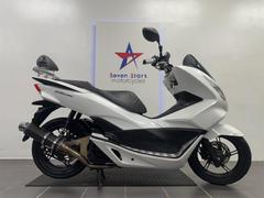 ホンダ　ＰＣＸ　ＪＦ５６モデル　カスタムメーター　ＬＥＤヘッドライト　フロントディスクブレーキ　ガソリン残量メーター付き　ＥＳＰエンジン