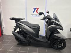 ヤマハ　トリシティ１５５　普通自動車免許仕様　側車付軽二輪登録　ＬＥＤヘッドライト　ＡＢＳ　キジマ製可動型リアキャリア付き　前後ディスク