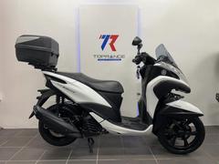 ヤマハ　トリシティ１５５　普通自動車免許仕様　側車付軽二輪登録　ＬＥＤヘッドライト　前後ディスクブレーキ　ＡＢＳ装備　リアＢＯＸ付き