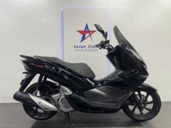 ホンダ　ＰＣＸ　ＪＦ８１　ＬＥＤヘッドライト　ロングスクリーン　スマートキーモデル　フロントディスクブレーキ　メッキカバー