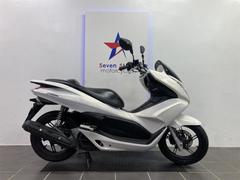 ホンダ　ＰＣＸ　ＪＦ２８　フロントディスクブレーキ　ガソリン残量メーター付き　デジタルメーター　アイドリングストップ　インジェクション搭載