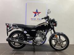 ヤマハ　ＹＢ１２５ＳＰ　ガソリン残量メーター付き　シフトポジション表示　フロントディスクブレーキ　ＵＳＢ電源装備