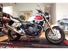ホンダ　ＣＢ１３００Ｓｕｐｅｒ　Ｆｏｕｒ　ＳＰ　ファイナルエディション　ブレンボ＆オーリンズ　ＥＴＣ　グリップヒーター　ＵＳＢ標準装備