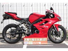 ＴＲＩＵＭＰＨ　デイトナ６７５　フェンダーレスキット