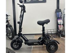 国産・他メーカー　サンエンペラー　ＳＵＮＲＩＮ　ピアノブラック　特定小型原付三輪モデル　免許不要　公道走行可