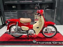 ホンダ　スーパーカブ１１０　ＨＥＬＬＯ　ＫＩＴＴＹ　マグナレッド　８ＢＪ−ＪＡ５９　ＬＥＤライト　インジェクション　ＡＢＳ