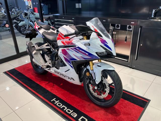 ホンダ CBR250RR 2025年モデル ABS 8BK－MC51