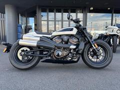 ＨＡＲＬＥＹ−ＤＡＶＩＤＳＯＮ　ＲＨ１２５０Ｓ　スポーツスターＳ　ＡＢＳ装備　走行モード　ＬＥＤヘッドライト　クルーズコントロール