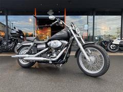 ＨＡＲＬＥＹ−ＤＡＶＩＤＳＯＮ　ＦＸＤＢＩ　ストリートボブ　チョッパー　ブラックデニム　サドルバッグ