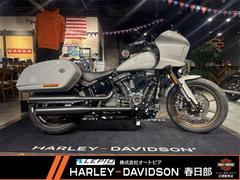 ＨＡＲＬＥＹ−ＤＡＶＩＤＳＯＮ　ＦＸＬＲＳＴ　ソフテイル　ローライダーＳＴ　ＡＢＳ　ＬＥＤヘッドライト　サドルバッグ