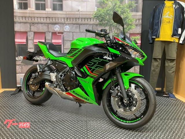 Ｎｉｎｊａ　６５０　ＫＲＴ　　２０２４モデルカラー　カワサキケアモデル