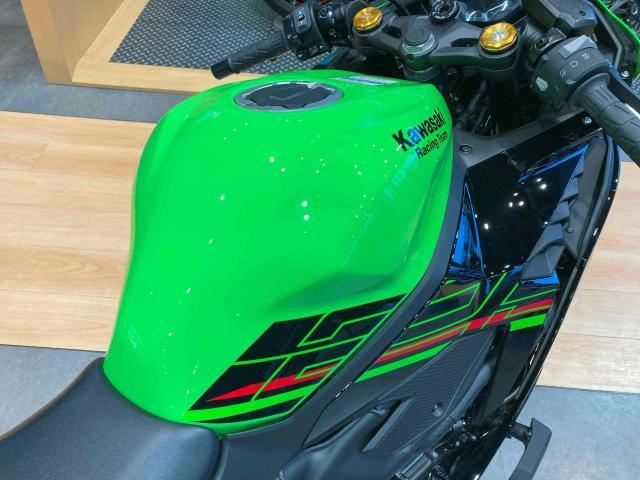 カワサキ Ninja ZX－25R SE 2024年モデルカラー