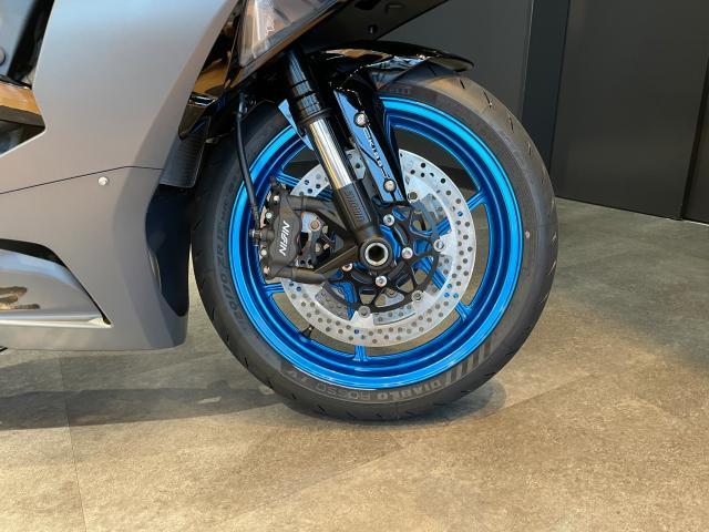 カワサキ Ninja ZX－6R 2026年モデル｜カワサキプラザ