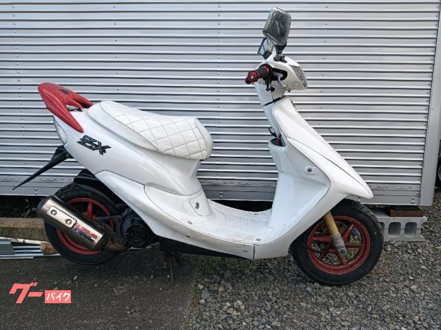 ライブＤｉｏ　ＺＸ　１９９８年　２スト　キャブ車　タイヤ前後新品