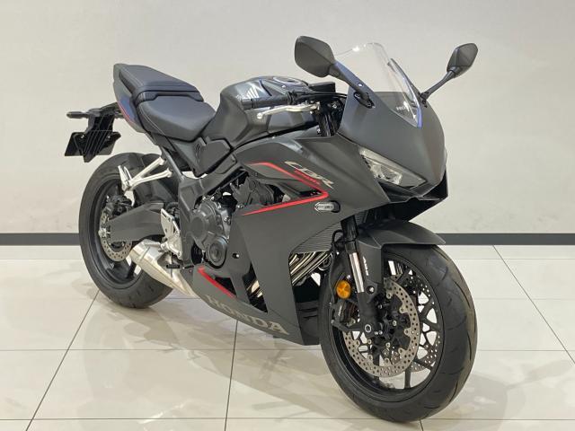 CBR650R 2024年 ウイング ブラック CBR650R 2024年 ウイング ブラック