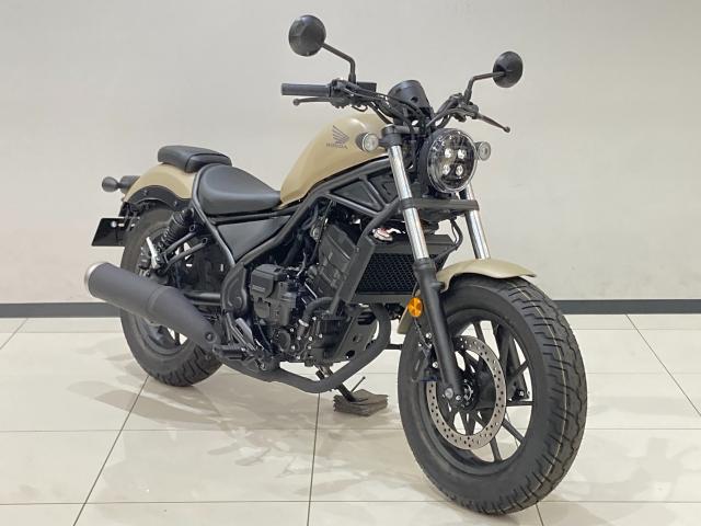 ホンダ レブル250 E－Clutch 2025年モデル マット