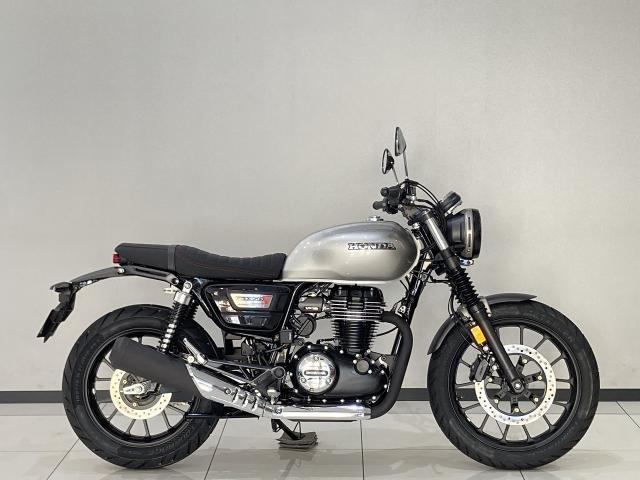 GB350S グレー　2025年　7000km走行 新色】GB350/GB350S 2025カラーで新登場！ | Honda Dream 府中