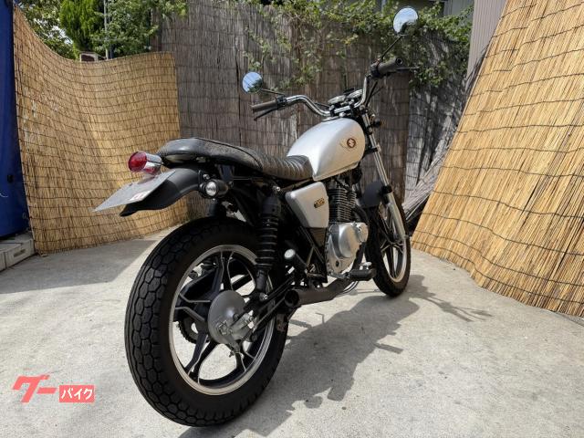 ★支払い総額11.8万円★大量入荷！早い者勝ちです！スズキ GN125H 加工マフラー！タックロールシート！流用タンク！アップハンドル！ □GN125 H 2F ポン付けオススメ タックロールシート！ - YouTube
