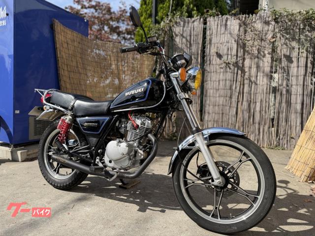 ＧＮ１２５Ｈ　カスタム　ショート管　リアキャリア装備