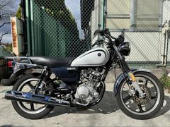 今年も話題の ホワイト 9,000キロ弱 引き取り希望 YB125SP - オートバイ車体