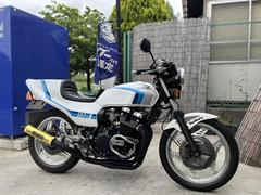 ホンダ　ＣＢＸ５５０Ｆ　ＮＥＷペイントカスタム　ＢＥＥＴ　タロッティＢＳ　Ｓシート