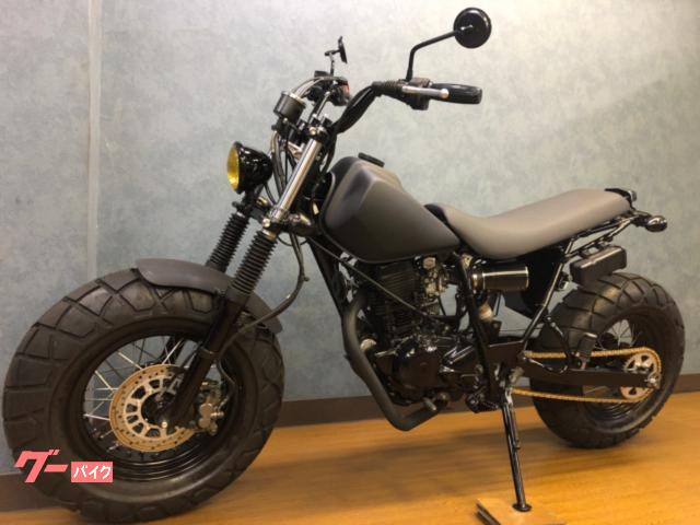 ヤマハ TW225E ビックフットロンスイカスタム