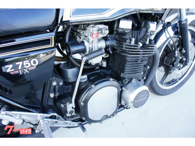 【緊急値下】Z750FX 1型 D3 タンク 中古 ピンホール有り ジャンク 緊急値下】Z750FX 1型 D3 タンク 中古 ピンホール有り ジャンク