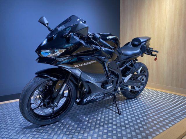 カワサキ Ninja ZX－25R 2027年モデル｜カワサキプラザ