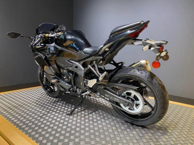 カワサキ Ninja ZX－25R 2027年モデル｜カワサキプラザ