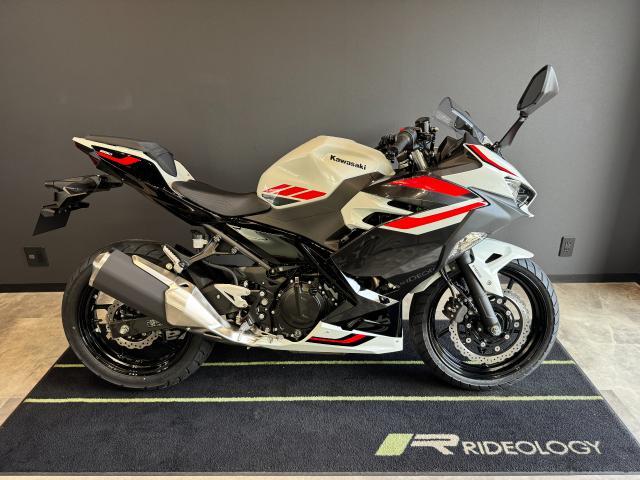 カワサキ Ninja 250 2027年モデル｜カワサキ プラザ武蔵
