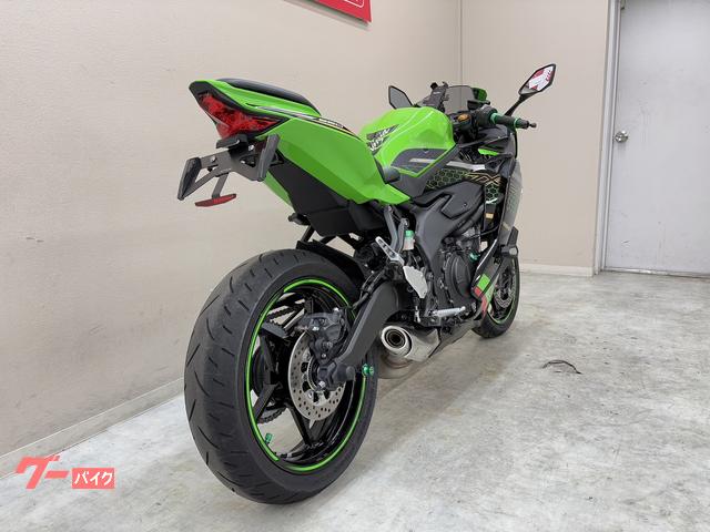 両片思い　RRR+ SPLQ06J 583X 60 POLICE 2025年モデル スクエア ツーポイント