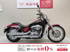 ホンダ　シャドウ４００カスタム　スクリーン　エンジンガード　バックサポート装備