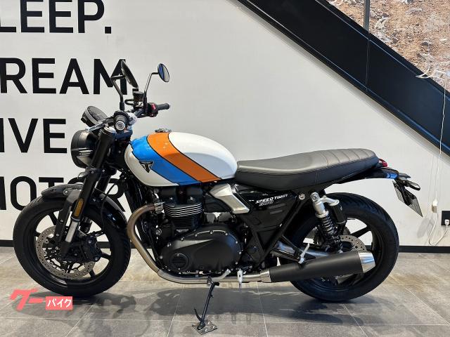 TRIUMPH 900 — миниатюра 5