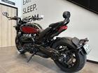 TRIUMPH ロケット3ストームGT