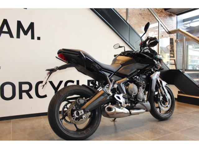タイガースポーツ660 2024年モデル 認定中古車 純正アクセサリー多数装備 ABS Jet Black／Graphite