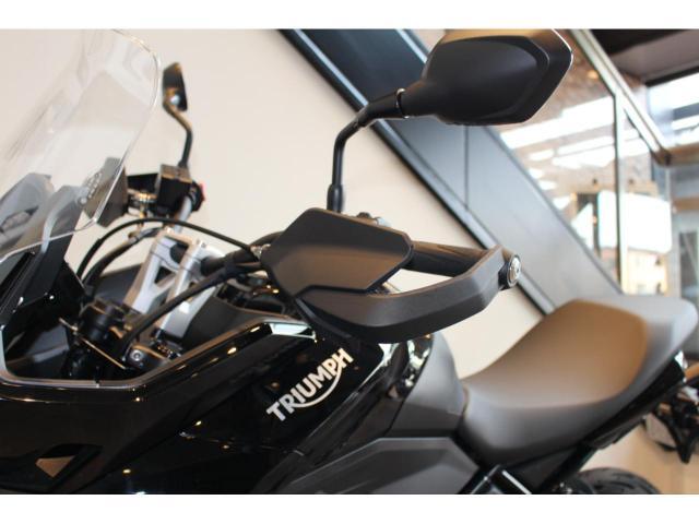 タイガースポーツ660 2024年モデル 認定中古車 純正アクセサリー多数装備 ABS Jet Black／Graphite