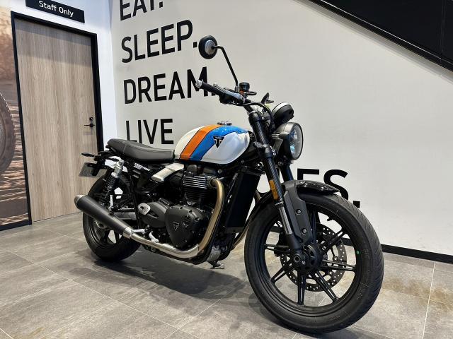 スピードツイン900