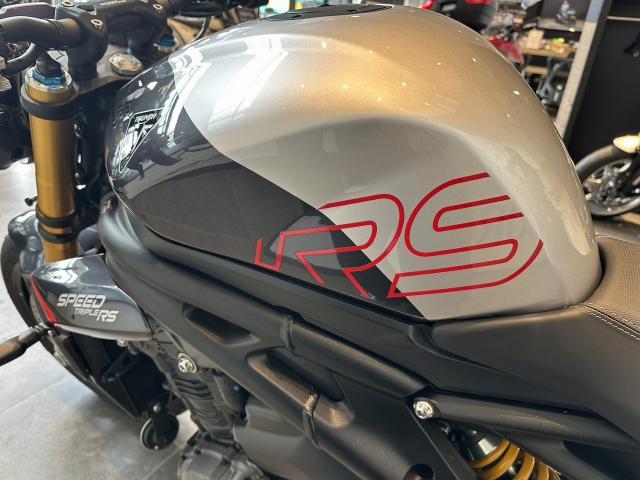 TRIUMPHスピードトリプル1200RS