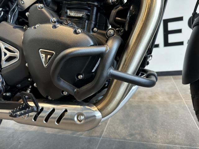 スクランブラー400XC