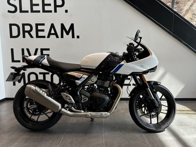 スラクストン400