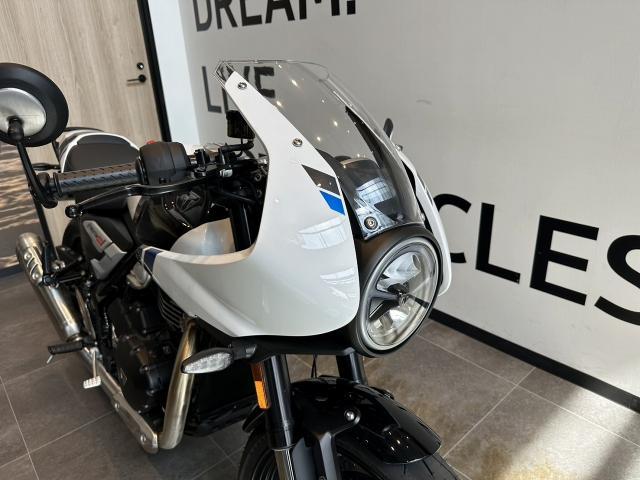 スラクストン400