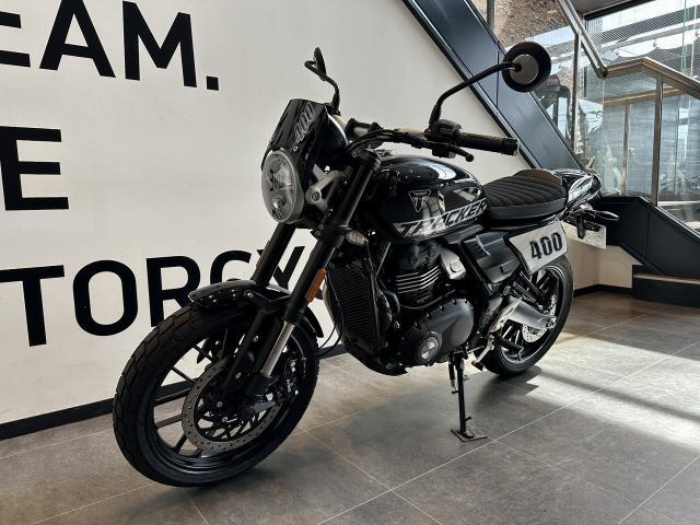 トラッカー400