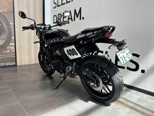 トラッカー400