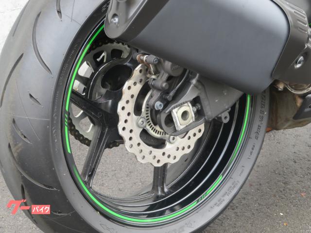 カワサキ Ｎｉｎｊａ ＺＸ－６Ｒ ６１０５２ マットブラック 倒立フロントフォーク エンジンスライダー メットホルダー  マウントバー｜シイナモータース市川店 絶版館｜新車・中古バイクなら【グーバイク】